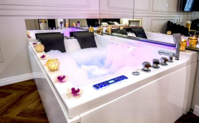 Luxury Jacuzzi Apartment, Kraków